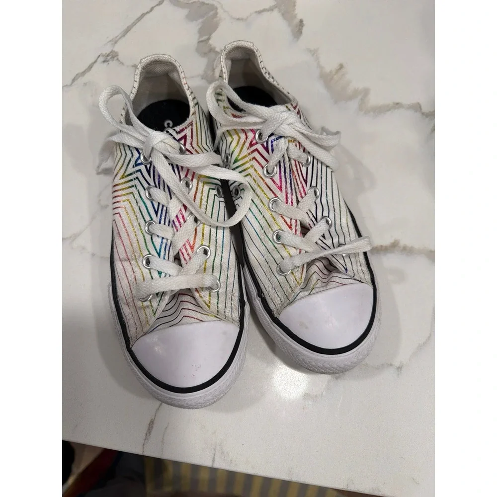 Converse Chuck Taylor All Star low-top sneakers an iridescent rainbow 2